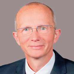 Benedikt Hüttemann
